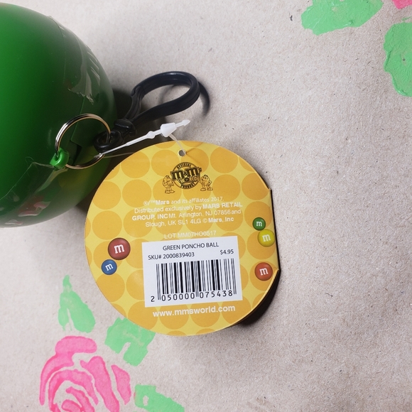 NEW M&M's Green Rain Poncho Ball  One Size - Picture 11 of 11